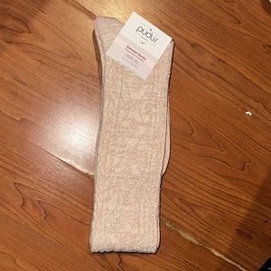 Pudus sweater socks